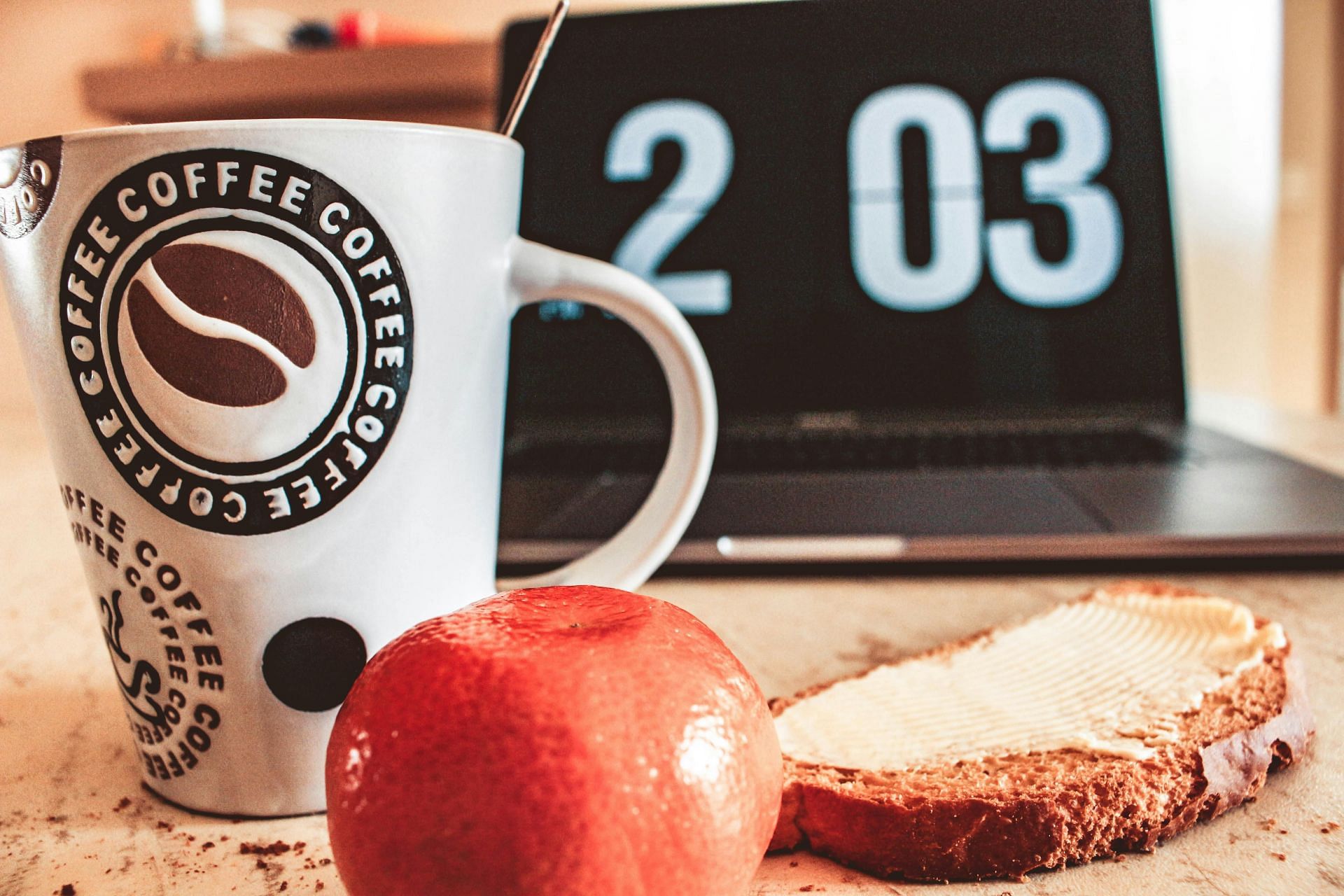 best butter alternatives (image sourced via Pexels / Photo by julien)